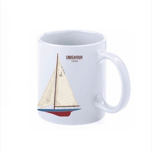 Bögre Endeavour vitorláshajós