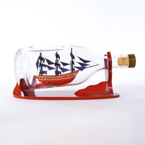 HMS Bounty hajómakett Henessy palackban